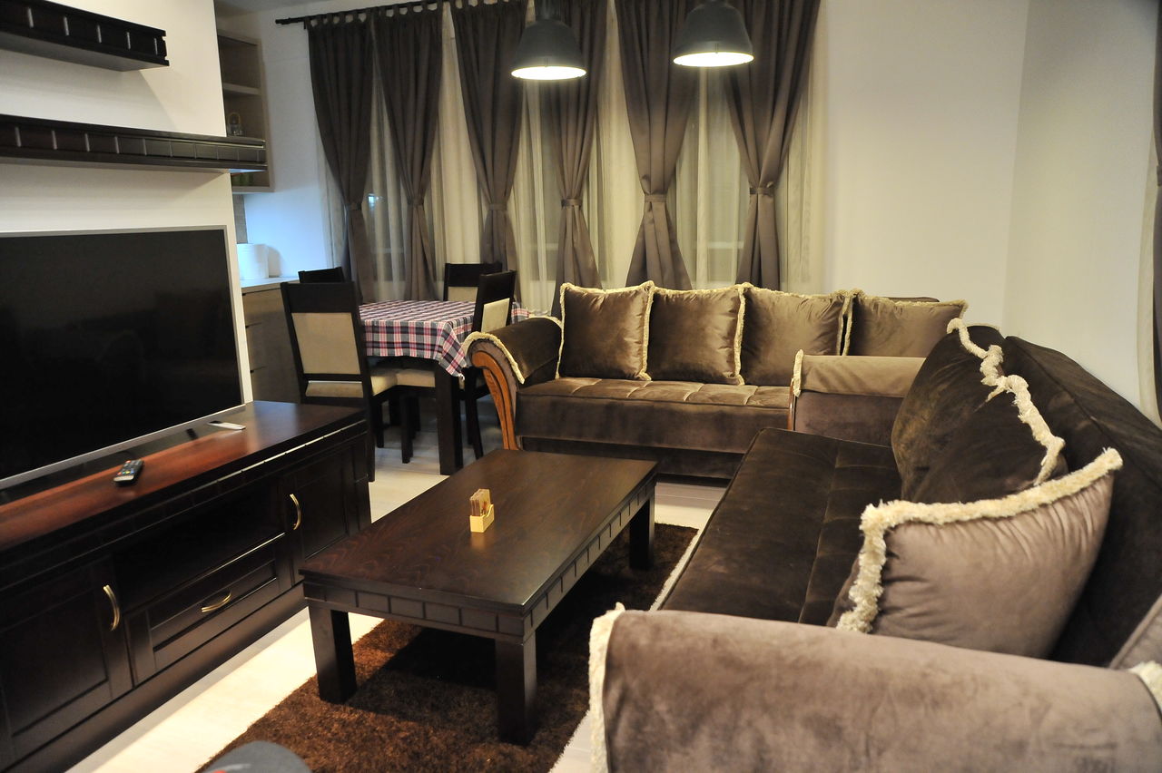 Ap03 Kamena Kuca - Centar