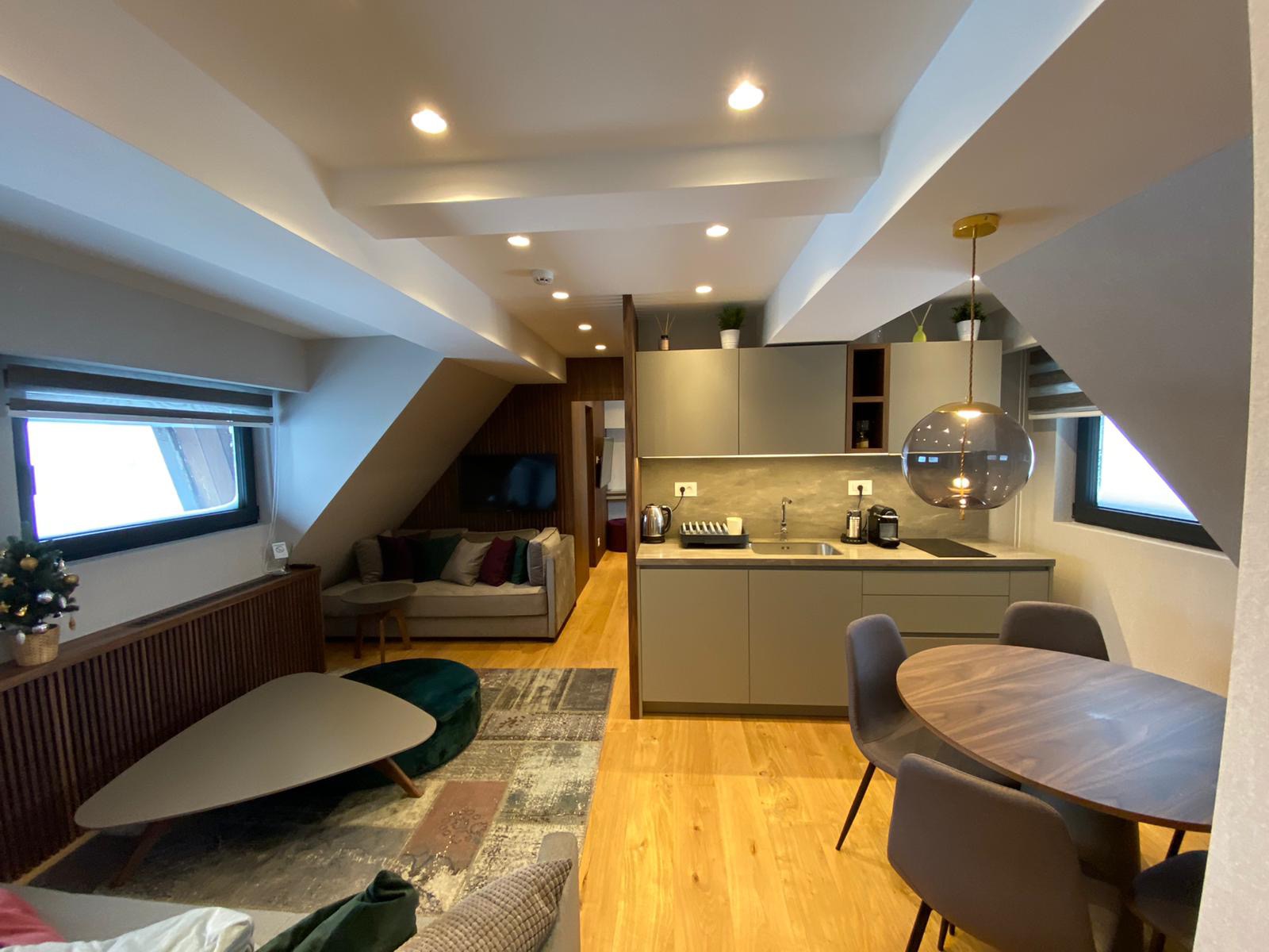 Lux Apt Konak Maglic 1